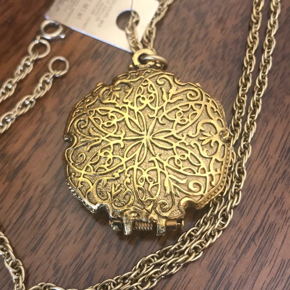 Corday Toujours Moi Le Papillon Butterfly Locket - Picture 6 of 8